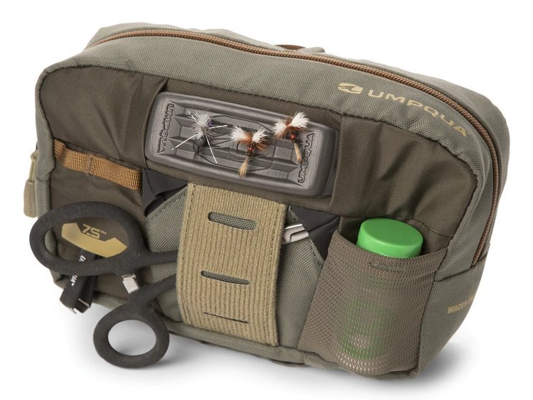 Umpqua Wader ZS2 Chest Pack - Olive : : Clothing, Shoes &  Accessories