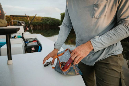 Fishpond Thunderhead Submersible Pouch - Eco Yucca 