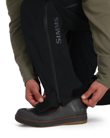 Simms ProDry Bib Black - spodnie wędkarskie z membraną GORE-TEX