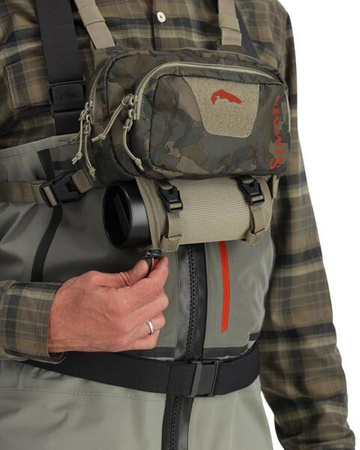 Simms Tributary Hybrid Chest Pack Regimant Camo Olive Drab - torba piersiowa z plecakiem