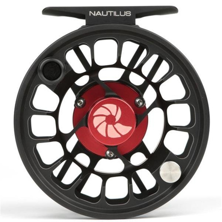 Kołowrotek Nautilus® X-Series XM #4/5 Black