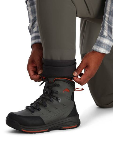 Simms Freestone Stockingfoot Midnight - spodniobuty wędkarskie